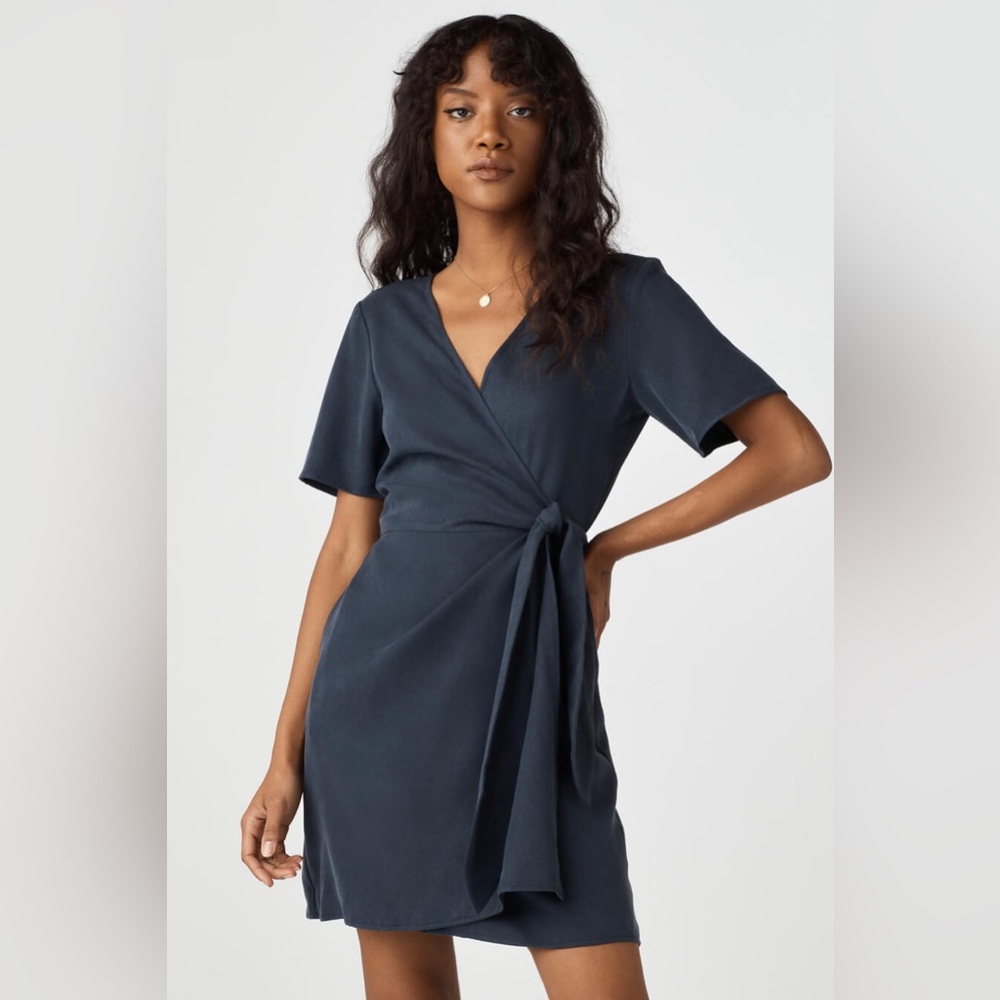 NWT VETTA Short Wrap Dress Sz Small French Navy Tencel